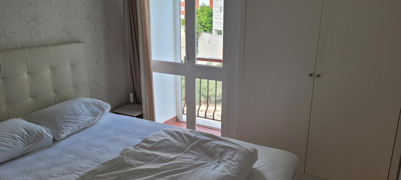 Comfy Room Near Metro Lisboa Exterior foto